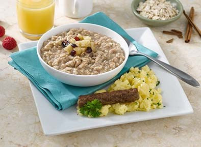 Apple Cinnamon Oatmeal with Scrambled Eggs